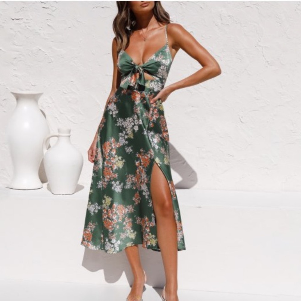 Green floral midi dress with slit. Never worn